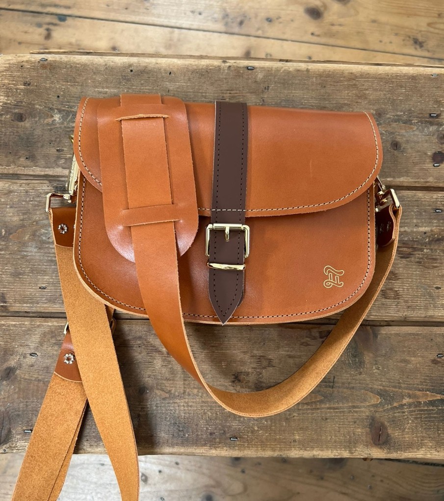 Women Grafea Saddle Bag | Cross Body June