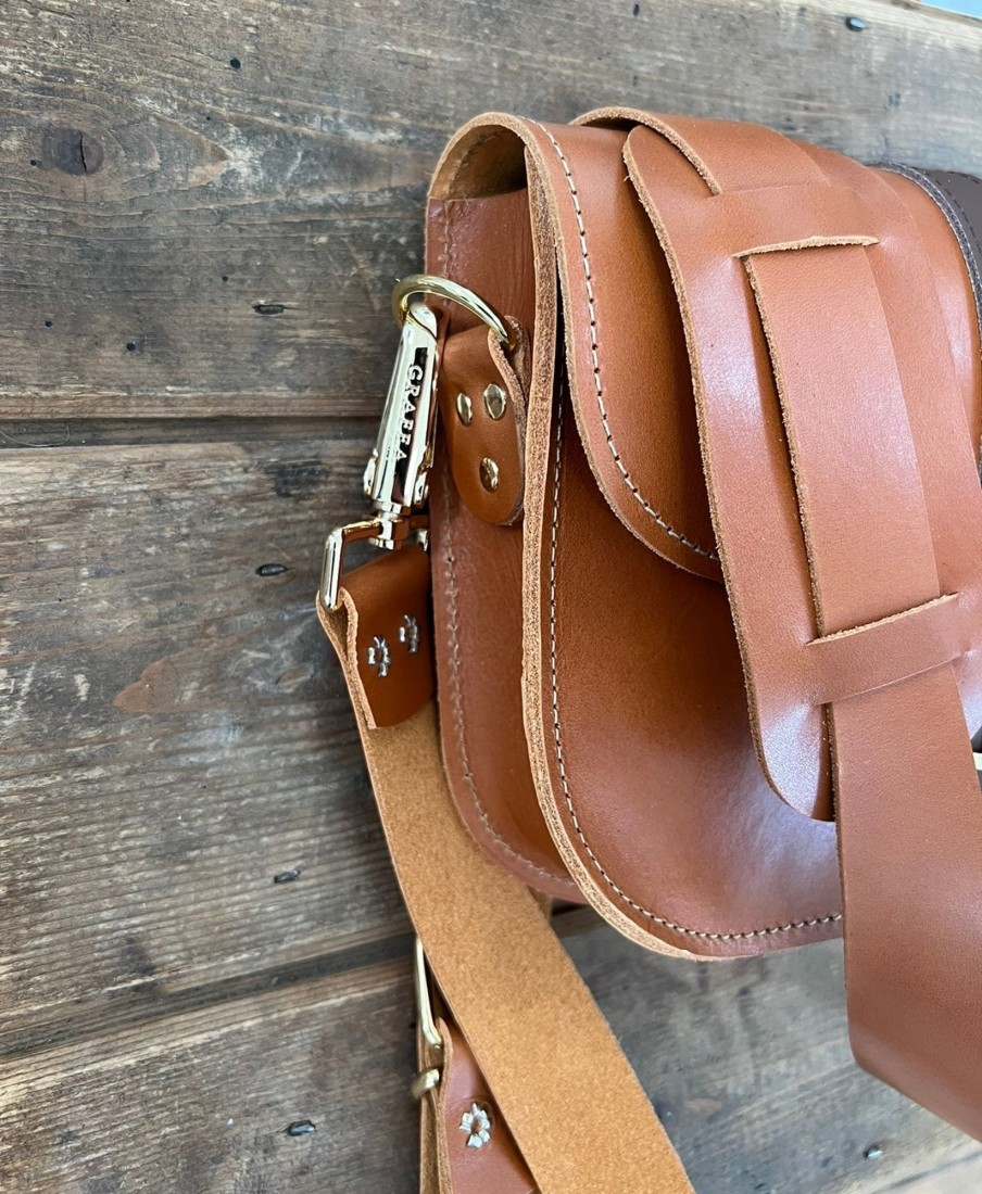 Women Grafea Saddle Bag | Cross Body June